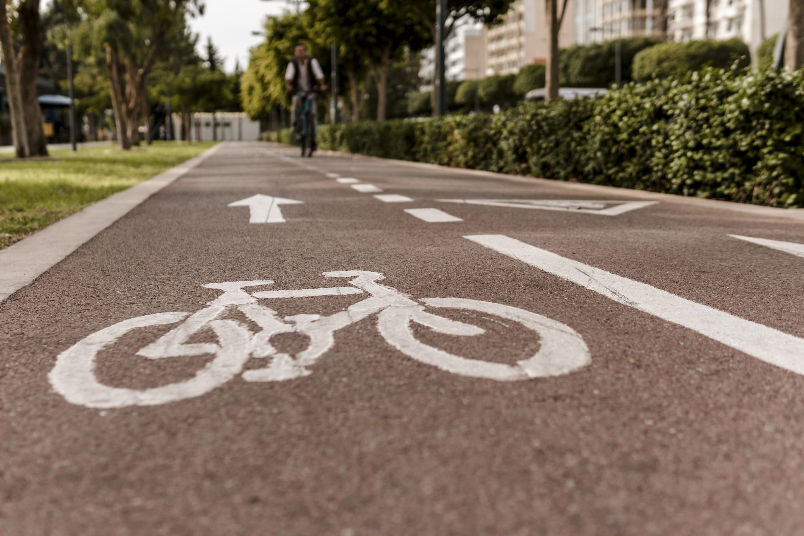 bike-lane-close-up-road (1)